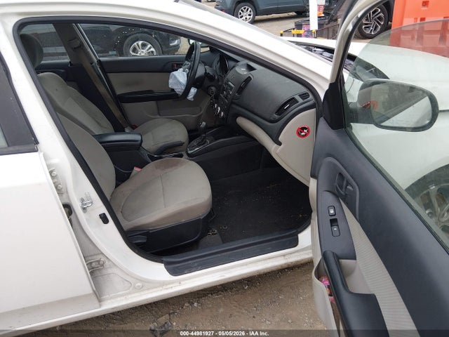 2011 Kia Forte Ex მანქანა იყიდება აუქციონზე, vin: KNAFU5A26B5325850, აუქციონის ნომერი: 44981927