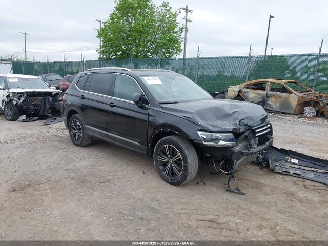 Volkswagen Tiguan 2.0t Se/2.0t Sel 2018 3VV2B7AX9JM082043 zdjęcie główne