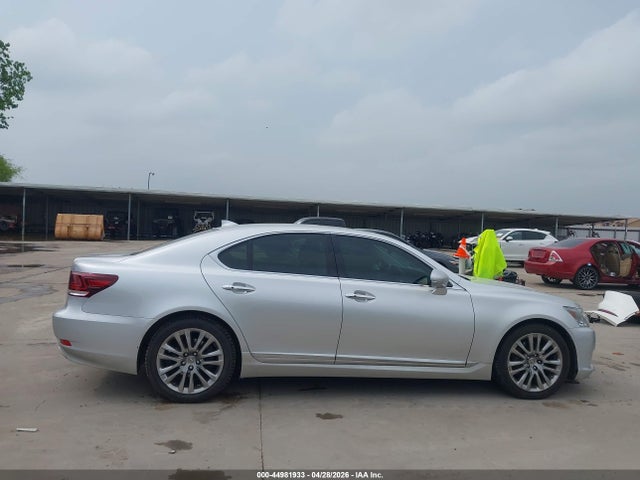 Aukcja sprzedaży 2017 Lexus Ls 460, vin: JTHBL5EF4H5144108, numer aukcji: 44981933