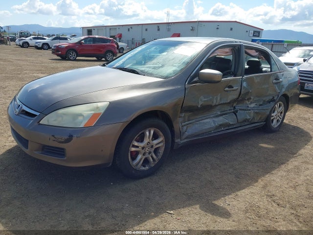 44981954 :رقم المزاد ، 1HGCM56876A018057 vin ، 2006 Honda Accord 2.4 Ex مزاد بيع