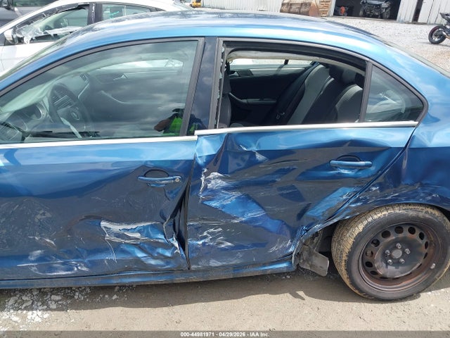 Продаж на аукціоні авто 2017 Volkswagen Jetta 1.4t S, vin: 3VW2B7AJ4HM239592, номер лоту: 44981971