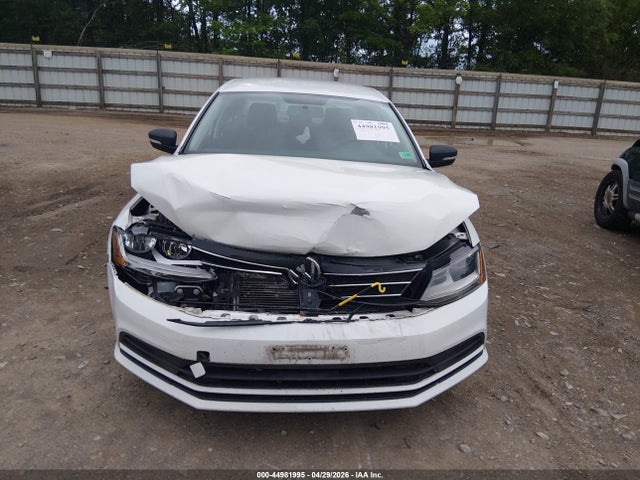 2017 Volkswagen Jetta 1.4t S მანქანა იყიდება აუქციონზე, vin: 3VW2B7AJXHM216382, აუქციონის ნომერი: 44981995