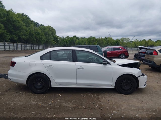 2017 Volkswagen Jetta 1.4t S მანქანა იყიდება აუქციონზე, vin: 3VW2B7AJXHM216382, აუქციონის ნომერი: 44981995