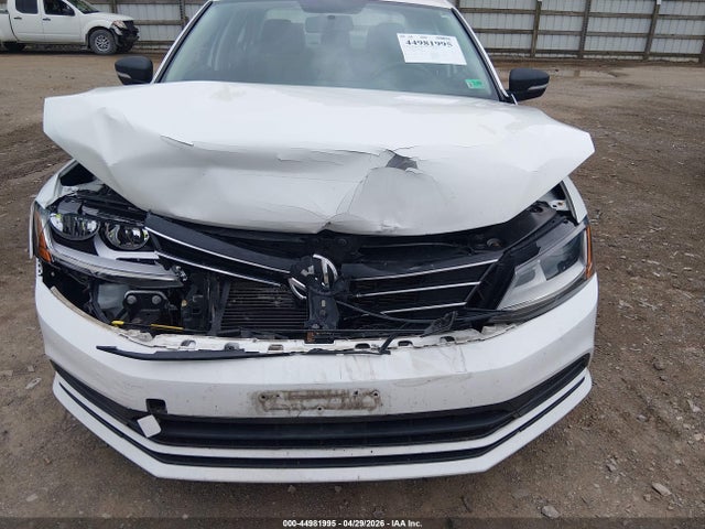 2017 Volkswagen Jetta 1.4t S მანქანა იყიდება აუქციონზე, vin: 3VW2B7AJXHM216382, აუქციონის ნომერი: 44981995