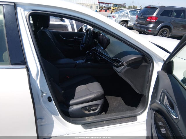 Toyota Mirai 2023 JTDAAAAAXPA010599 Image 18