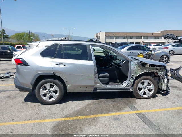 2T3W1RFV0LC080366 Toyota Rav4 Xle