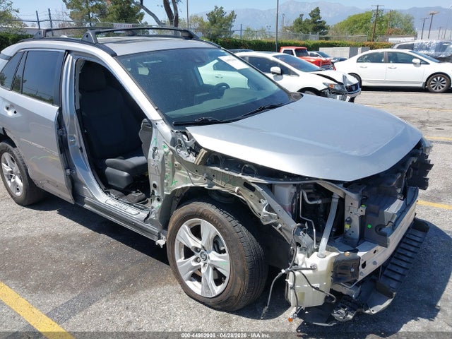 2T3W1RFV0LC080366 Toyota Rav4 Xle