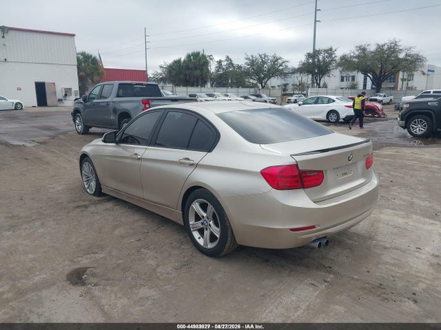 44982027 :رقم المزاد ، WBA3A5G55DNP21302 vin ، 2013 Bmw 328i مزاد بيع