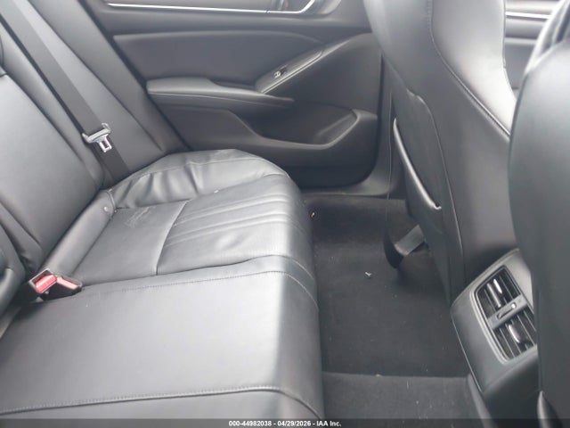 Auction sale of the 2018 Honda Accord Ex-l, vin: 1HGCV1F57JA115764, lot number: 44982038
