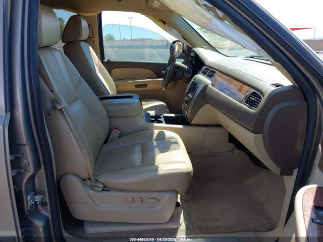 44982049 :رقم المزاد ، 1GKFK13027J233909 vin ، 2007 Gmc Yukon Slt مزاد بيع