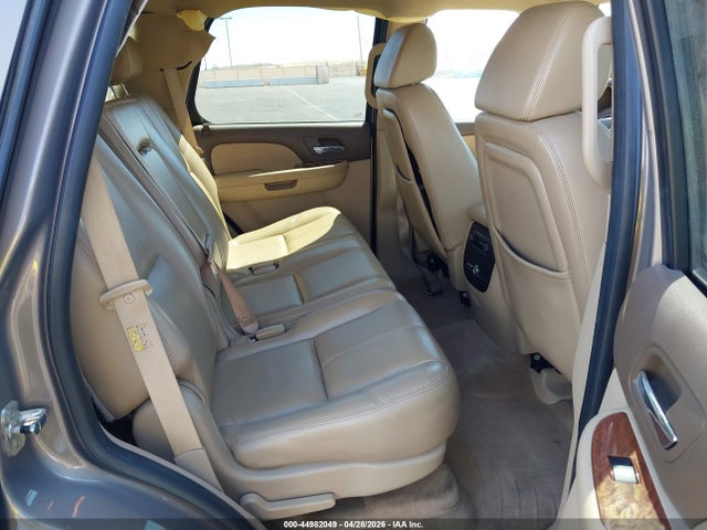 44982049 :رقم المزاد ، 1GKFK13027J233909 vin ، 2007 Gmc Yukon Slt مزاد بيع