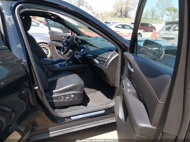Продажа на аукционе авто 2020 Cadillac Xt4 Awd Sport, vin: 1GYFZFR44LF101773, номер лота: 44982054