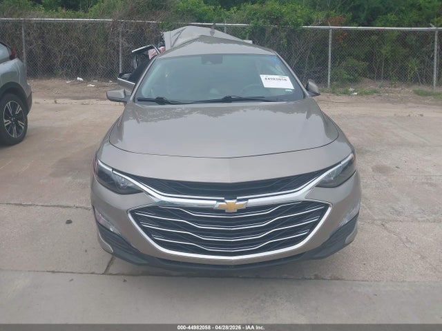 1G1ZD5ST3PF253006 Chevrolet Malibu Fwd 1lt