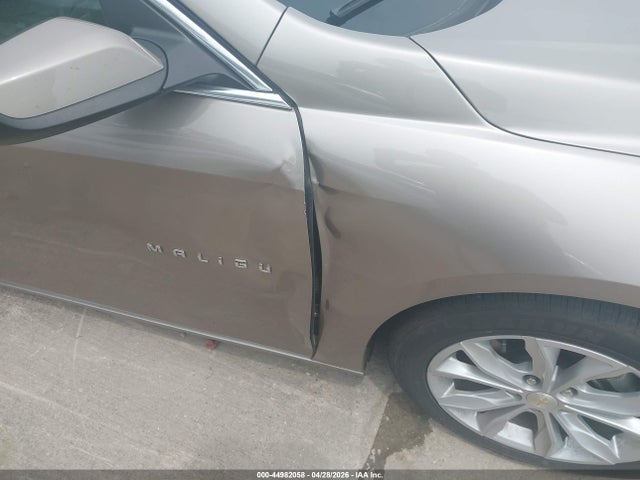 1G1ZD5ST3PF253006 Chevrolet Malibu Fwd 1lt