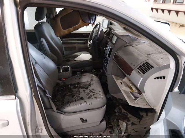 Aukcja sprzedaży 2010 Chrysler Town & Country Touring, vin: 2A4RR5D17AR105407, numer aukcji: 44982065