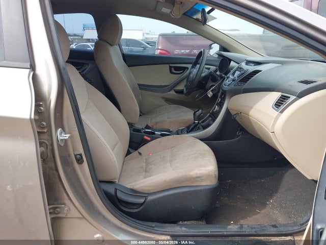 44982080 :رقم المزاد ، 5NPDH4AE6FH573220 vin ، 2015 Hyundai Elantra Se مزاد بيع