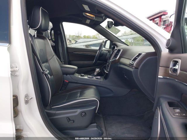 44982089 :رقم المزاد ، 1C4RJFCG7HC615977 vin ، 2017 Jeep Grand Cherokee Overland 4x4 مزاد بيع