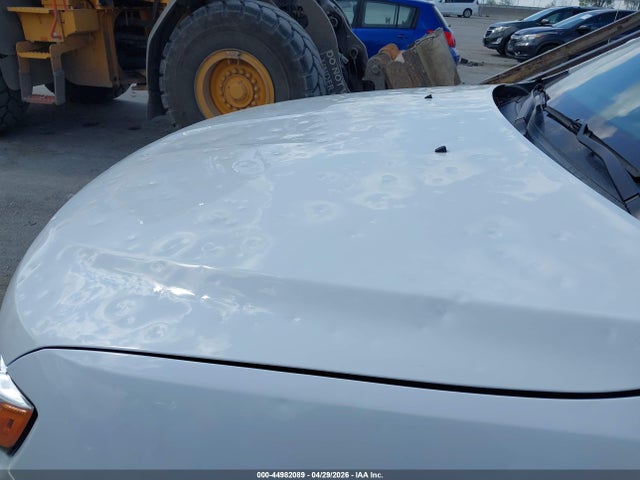 44982089 :رقم المزاد ، 1C4RJFCG7HC615977 vin ، 2017 Jeep Grand Cherokee Overland 4x4 مزاد بيع