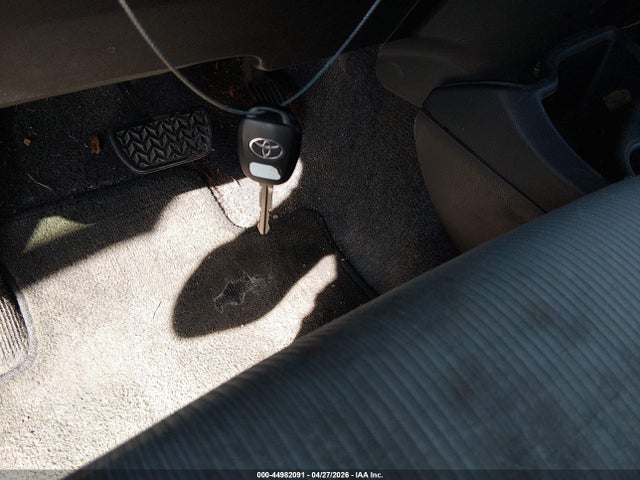 44982091 :رقم المزاد ، JTDKDTB34C1019316 vin ، 2012 Toyota Prius C Two مزاد بيع