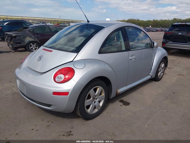 Продаж на аукціоні авто 2007 Volkswagen New Beetle 2.5, vin: 3VWRW31C37M515028, номер лоту: 44982092