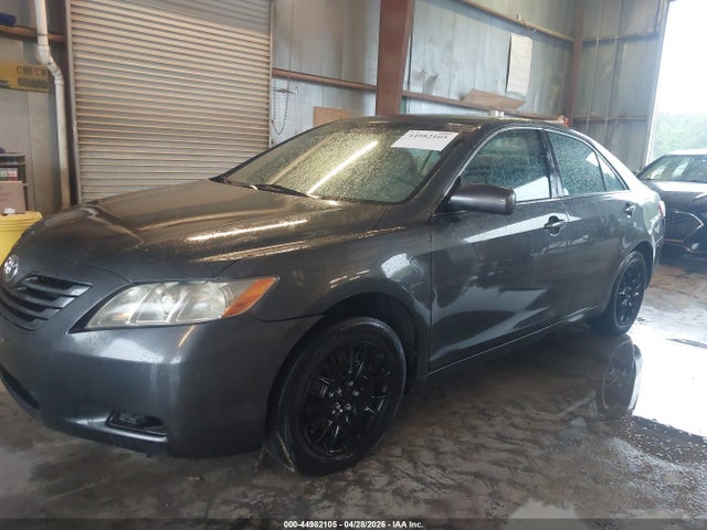 44982105 :رقم المزاد ، 4T1BE46K97U072498 vin ، 2007 Toyota Camry Le مزاد بيع