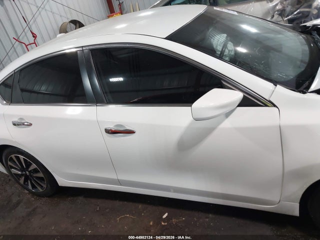 44982124 :رقم المزاد ، 1N4AL3AP6JC250681 vin ، 2018 Nissan Altima 2.5 Sv مزاد بيع