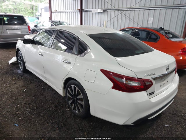 44982124 :رقم المزاد ، 1N4AL3AP6JC250681 vin ، 2018 Nissan Altima 2.5 Sv مزاد بيع