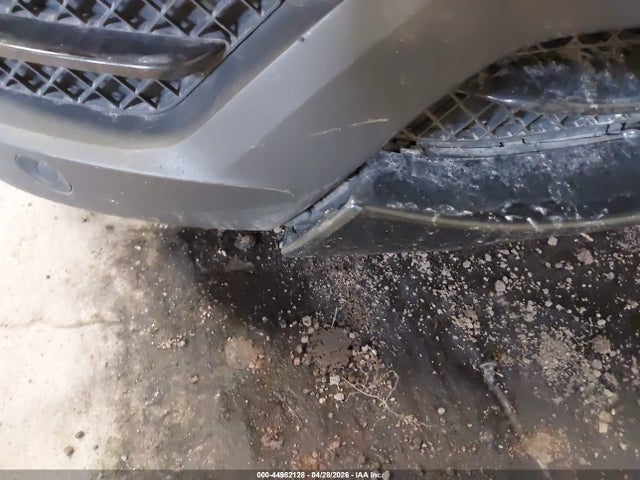 44982128 :رقم المزاد ، WBAVL1C57DVR83128 vin ، 2013 Bmw X1 Xdrive28i مزاد بيع