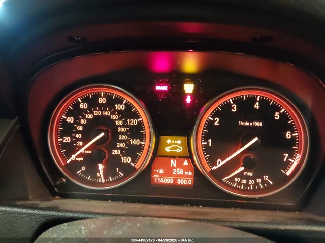 44982128 :رقم المزاد ، WBAVL1C57DVR83128 vin ، 2013 Bmw X1 Xdrive28i مزاد بيع