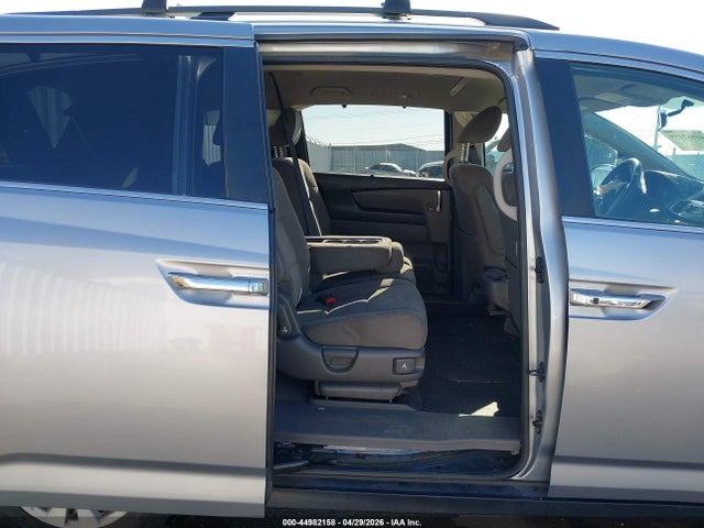 Honda ODYSSEY SE 2017 5FNRL5H33HB022839 Image 8