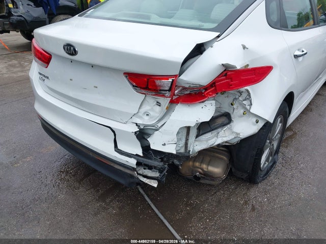 2016 Kia Optima Lx Turbo მანქანა იყიდება აუქციონზე, vin: 5XXGT4L18GG031796, აუქციონის ნომერი: 44982159