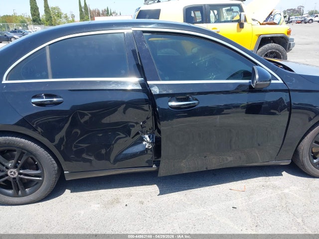 2020 Mercedes-benz A 220 მანქანა იყიდება აუქციონზე, vin: W1K3G4EB8LJ211672, აუქციონის ნომერი: 44982168