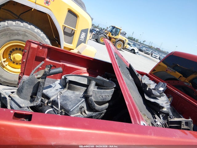 44982169 :رقم المزاد ، 1GTGK13U51F195041 vin ، 2001 Gmc Sierra 1500hd Sle مزاد بيع