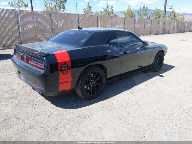 44982174 :رقم المزاد ، 2C3CDZC96FH713932 vin ، 2015 Dodge Challenger Srt Hellcat مزاد بيع