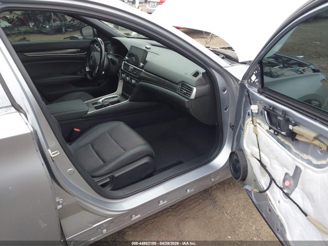 44982180 :رقم المزاد ، 1HGCV2F35KA036549 vin ، 2019 Honda Accord Sport 2.0t مزاد بيع