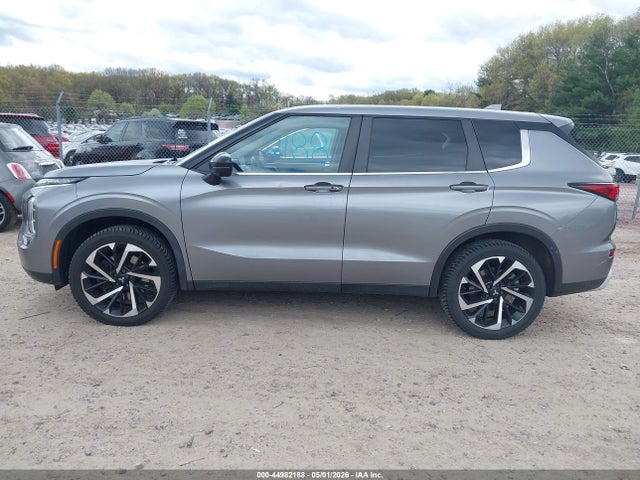 Продаж на аукціоні авто 2022 Mitsubishi Outlander Black Edition S-awc/se 2.5 S-awc/se Launch Edition S-awc, vin: JA4J4UA89NZ038005, номер лоту: 44982188