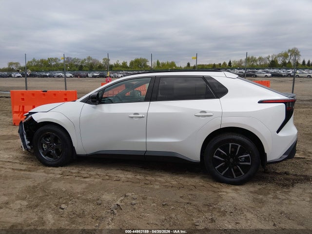 Toyota Bz Xle 2026 JTMBDAFB8TA007384 Image 15