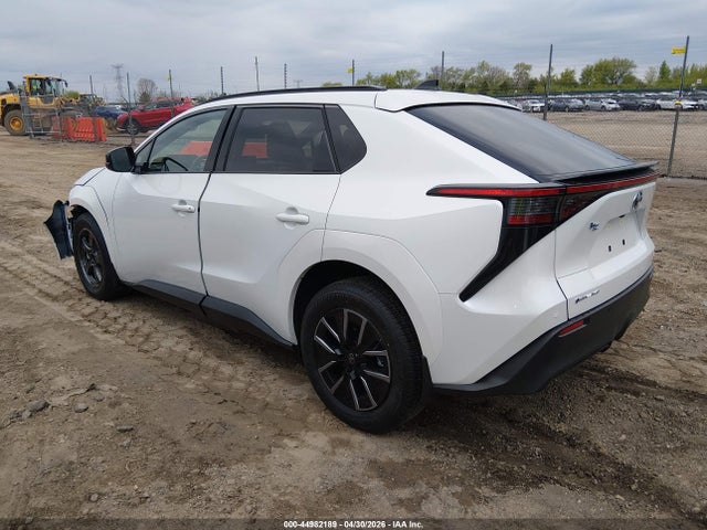 Toyota Bz Xle 2026 JTMBDAFB8TA007384 Image 3