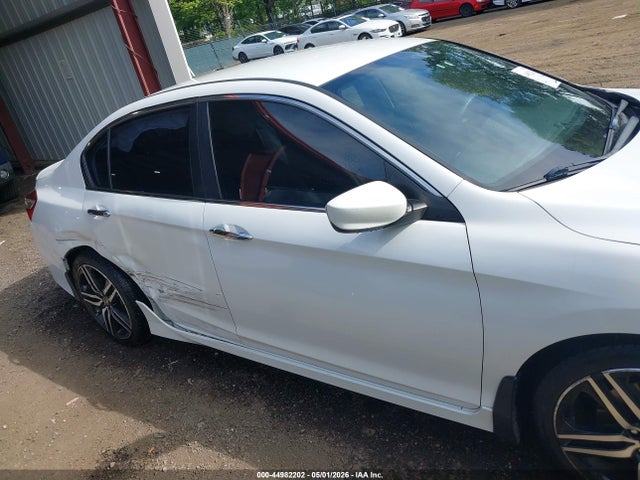 44982202 :رقم المزاد ، 1HGCR2F11HA093116 vin ، 2017 Honda Accord Sport Se مزاد بيع