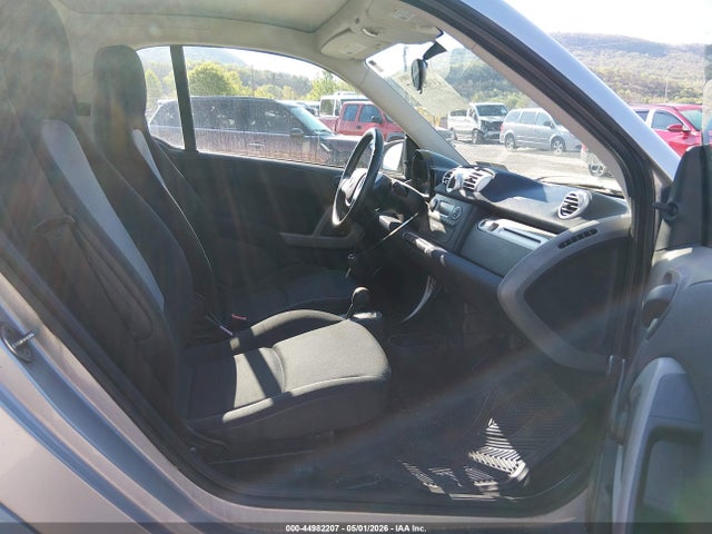 Продаж на аукціоні авто 2011 Smart Fortwo Passion/pure, vin: WMEEJ3BA4BK423067, номер лоту: 44982207