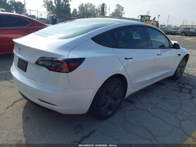 Tesla Model 3 Rear-wheel Drive 2022 5YJ3E1EA8NF332461 Image 4