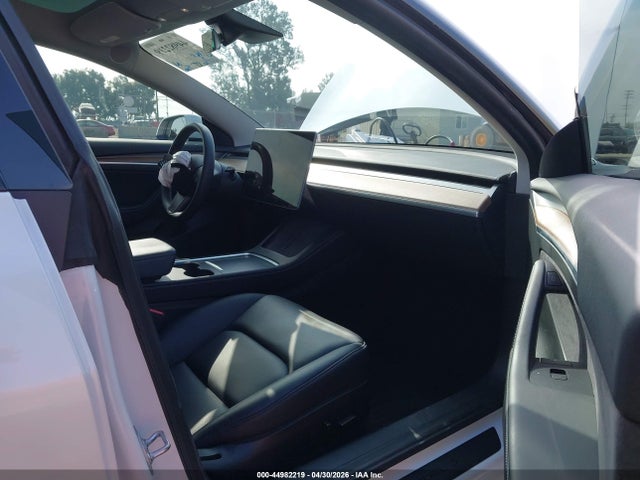 Tesla Model 3 Rear-wheel Drive 2022 5YJ3E1EA8NF332461 Image 5