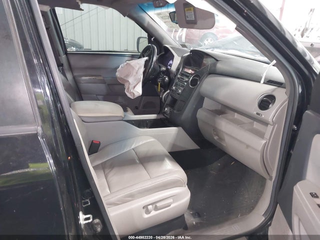 44982220 :رقم المزاد ، 5FNYF3H95CB040120 vin ، 2012 Honda Pilot Touring مزاد بيع
