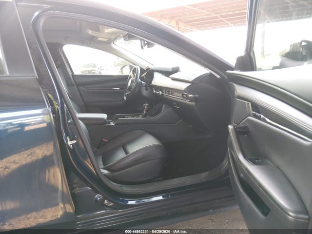 44982221 :رقم المزاد ، 3MZBPACM8PM374059 vin ، 2023 Mazda Mazda3 2.5 S Preferred مزاد بيع