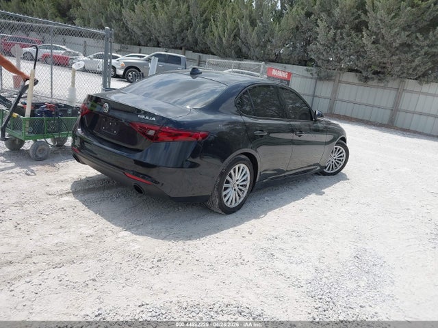 Продажа на аукционе авто 2023 Alfa Romeo Giulia Sprint Rwd, vin: ZARFAMAN6P7671303, номер лота: 44982229
