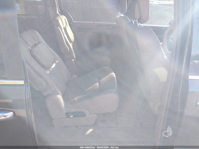 Продажа на аукционе авто 2014 Chrysler Town & Country Limited, vin: 2C4RC1GG8ER169199, номер лота: 44982234