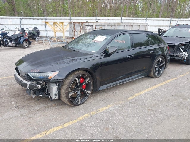 44982253 :رقم المزاد ، WUA1CBF23NN903756 vin ، 2022 Audi Rs 6 Avant Tfsi Quattro Tiptronic مزاد بيع