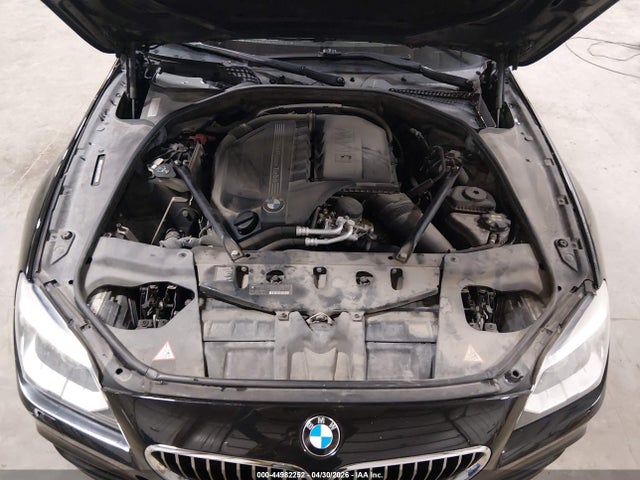 2015 Bmw 640i Xdrive მანქანა იყიდება აუქციონზე, vin: WBALY1C51FDZ73552, აუქციონის ნომერი: 44982252