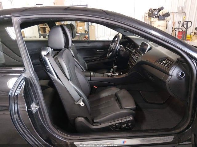 2015 Bmw 640i Xdrive მანქანა იყიდება აუქციონზე, vin: WBALY1C51FDZ73552, აუქციონის ნომერი: 44982252