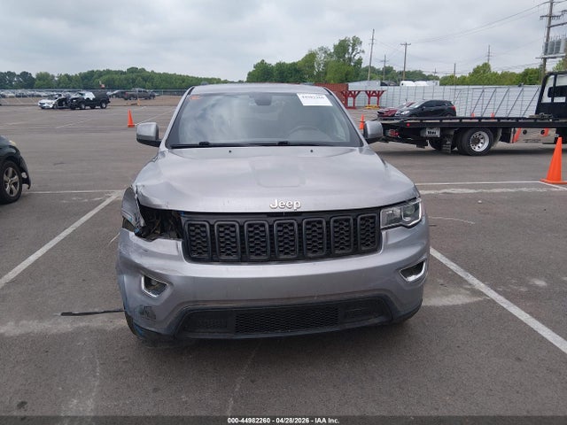 Продаж на аукціоні авто 2017 Jeep Grand Cherokee Laredo 4x2, vin: 1C4RJEAG9HC888481, номер лоту: 44982260
